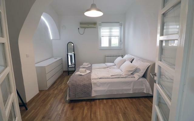 נובי סאד Apartman Tina מראה חיצוני תמונה