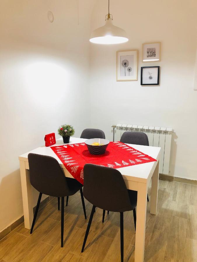 נובי סאד Apartman Tina מראה חיצוני תמונה